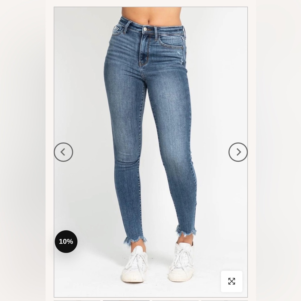 NWT Judy Blue 13 tummy control skinny jeans